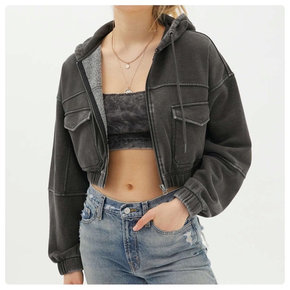 Urban outfitters yogi cropped hoodie NWT Small - Picture 3 of 8